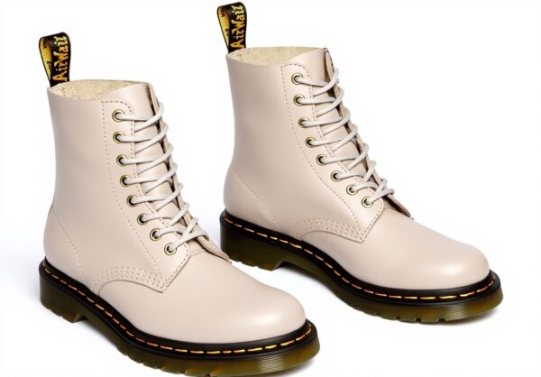 Bottes Dr Martens Femme Cuir Virginia Semelle DM